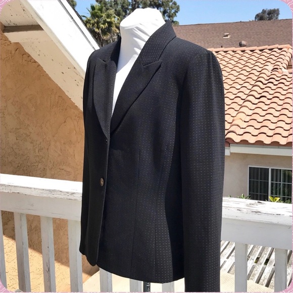 Black Micro Dot Winged Lapel Structured Tahiti Blazer - Picture 7 of 7